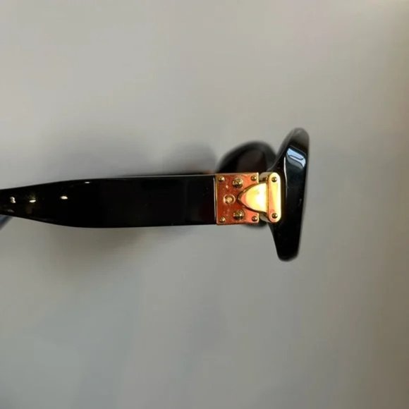 Louis Vuitton Soupcon PM Black Gold-Hinged Sunglasses main image 6